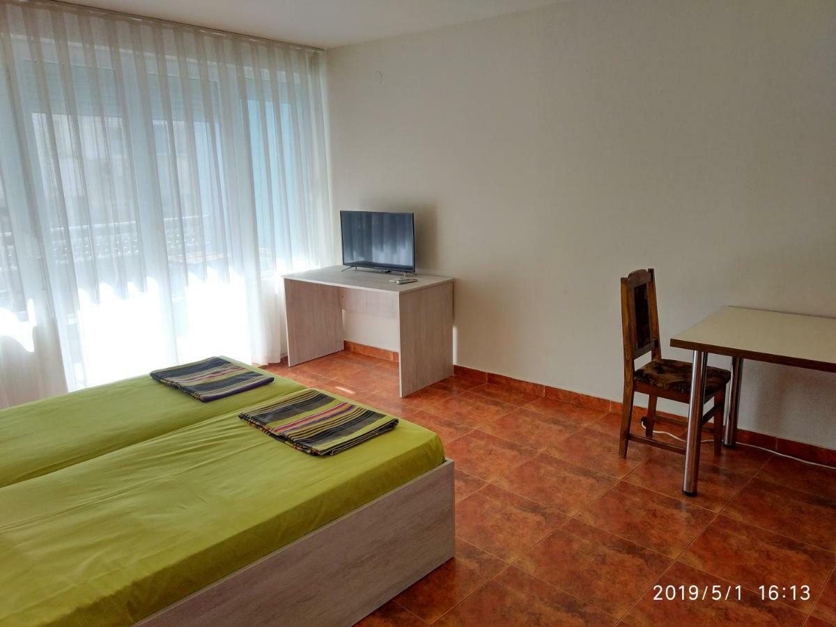 Appartement Downtown Studio à Varna Extérieur photo
