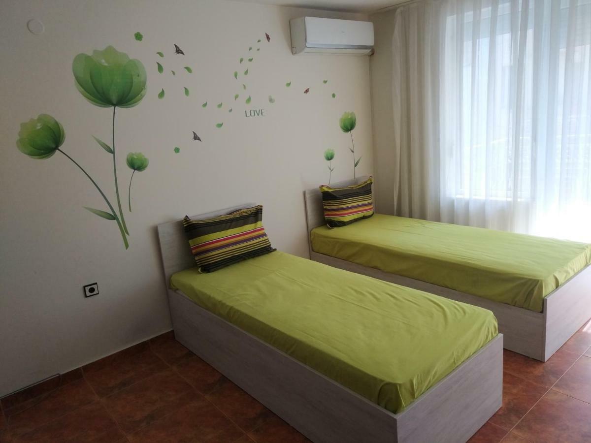 Appartement Downtown Studio à Varna Extérieur photo